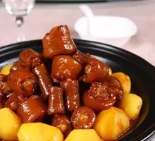 Braised Pork with Chestnuts Rice