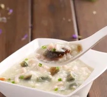 Century Egg and Pork Belly Pot Rice Porridge