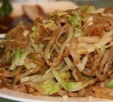 Stir-Fried Noodles with Shredded Pork