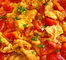 Tomato and Egg Stir-Fry