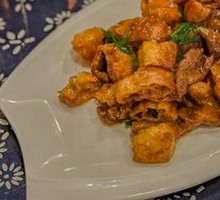 Fried Dough with Beef Stir-Fry