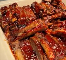 Charcoal-Grilled Pork Ribs