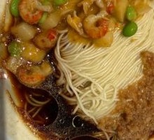 Spicy Crawfish Noodles