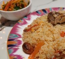 Hand-Grabbed Rice