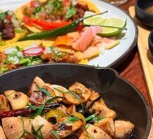 Pan-Seared Mushrooms in Olive Oil