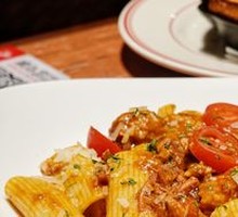 Slow-Cooked Beef Rigatoni