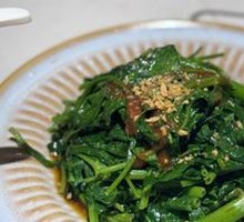 Spicy Garlic Chili Bean Sprouts