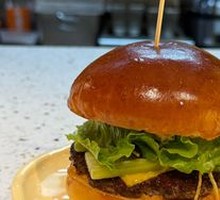 Angus Wagyu Burger
