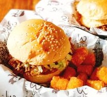 Shredded Pork Burger