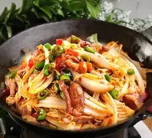 Spicy Pot-Braised Baby Bok Choy