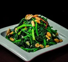 Pine Nut Spinach