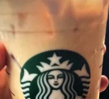 Tawan Ice Shaken Peach Oolong Tea