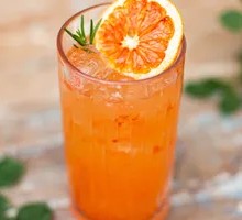 Red Grapefruit Iced Fruit Tea