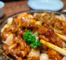 Stone Plate Fried Chicken with Sweet Potatoes