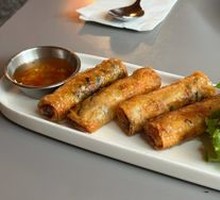 Classic Fried Spring Rolls