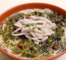 Pickled Vegetable and Pork Noodles