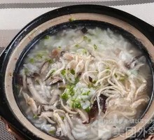 Chicken and Mushroom Rice Porridge