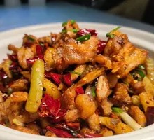 Spicy Frog Hot Pot