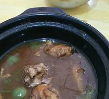 Stewed Chicken with Brown Sauce