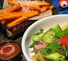 Spicy Sour Pineapple Beef Salad