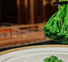 Stir-fried Seasonal Fresh Vegetables