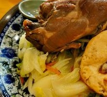 Signature Duck Leg Rice