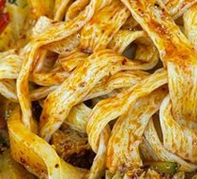Beef tendon noodles & cold rice vermicelli combo