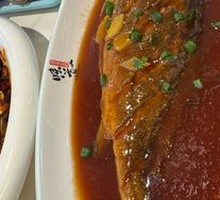 Sea Cucumber Stir-Fried with Leeks