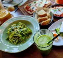 Spinach Chicken Basil Noodles