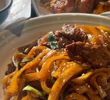 Dry-Fried Beef Rice Noodles