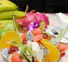 Seasonal Fresh Fruit Platter