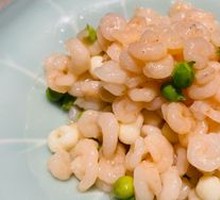 Stir-fried Hand-剥 River Shrimp from Gaoyou Lake