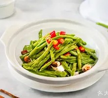 Stewed Green Beans in Clay Pot