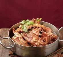 Lamb Ribs and Scorpions Hot Pot