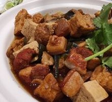 Braised Vegetable Stew in Clay Pot