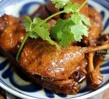 Braised Duck Leg