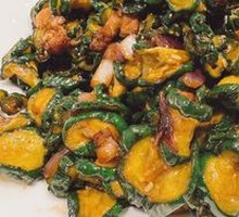 Crispy Cucumber Stir-Fry with Pork Diced