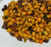 Stir-Fried Beef with Noodles