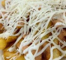 Cheesy Cheese Fries