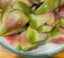 Stir-fried Radish Peel Salad