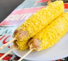 Cheesy Pull-Apart Hot Dog