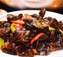 Wood Ear Mushroom Stir-Fry with Pork over Noodles