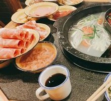 Three-Flavor Yang-Yang Pot