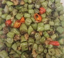 Olives with Minced Pork and String Beans