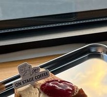 Strawberry Basque Cake