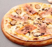 Truffle Sauce Parma Ham Pizza