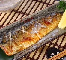 Grilled Pacific Saury
