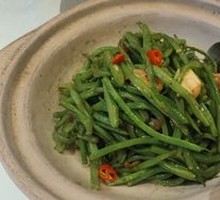 Braised Tofu Noodles in Clay Pot