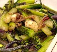 Homemade Earth Pig Cured Meat Stir-fried Red Water Chestnut