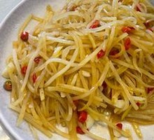 Spicy Hunan-style Potato Shreds